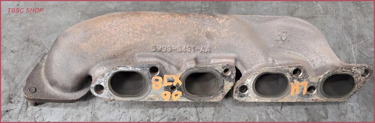 Exhaust Manifold Set for Jaguar XJ8 4.2L (2004–2007) 5W93-8431-AA 5W93-8430-AA
