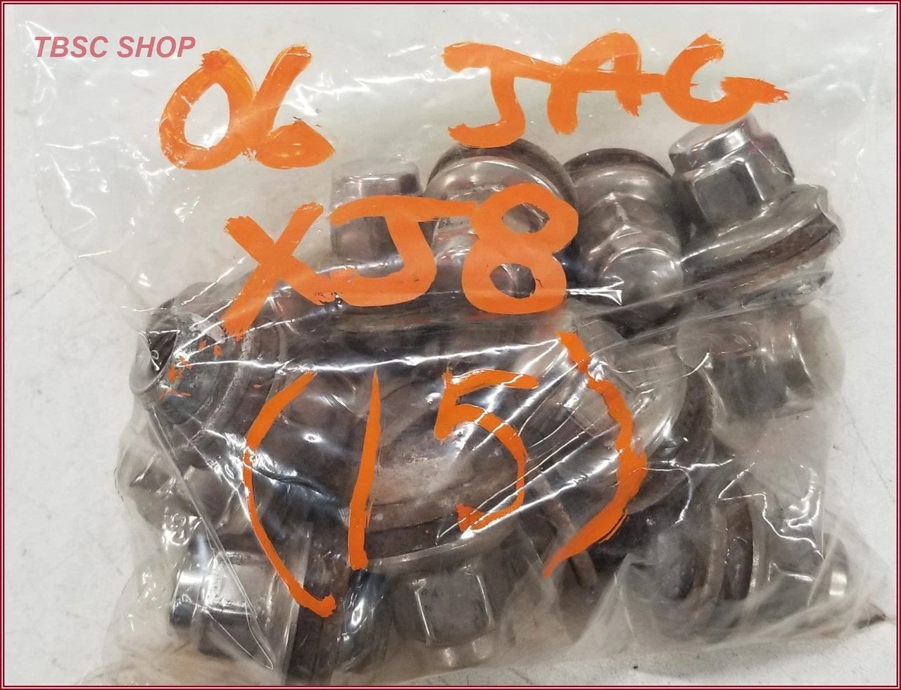 15 Pack Wheel Lug Nuts for Jaguar XJ8 XJ8L VDP (2004–2009)