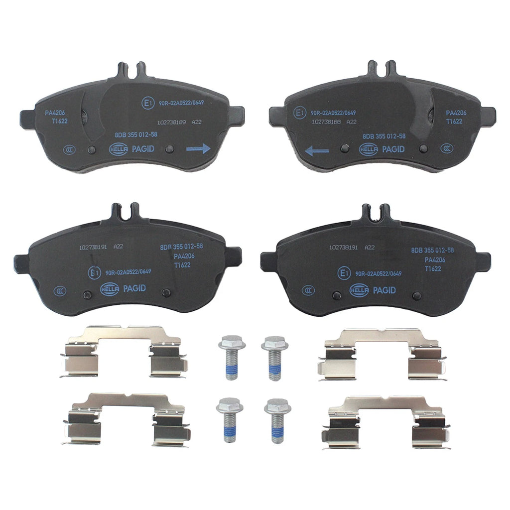 Set of 4 Low-Met Disc Brake Pads for Mercedes R172 W204 (2011–2015)