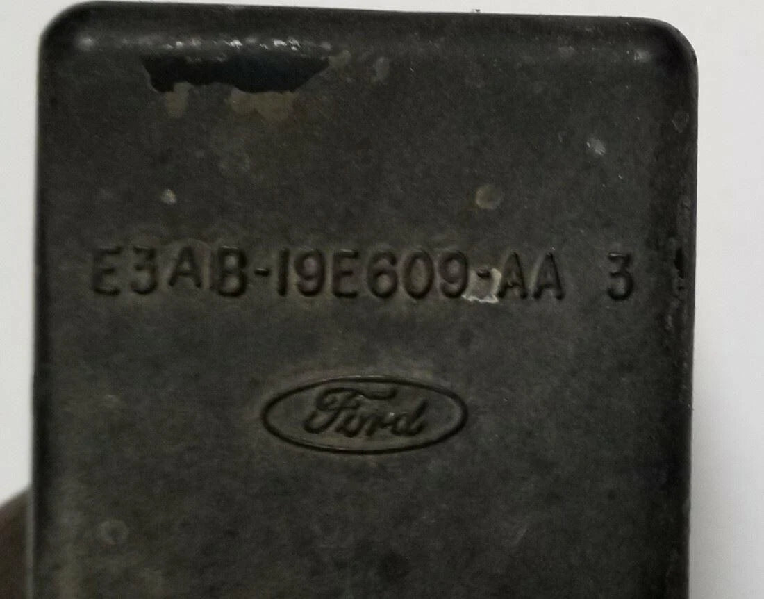 Relay Fuse Holder for Lincoln Mark VII (1984–1992) E3AB-19E609-AA