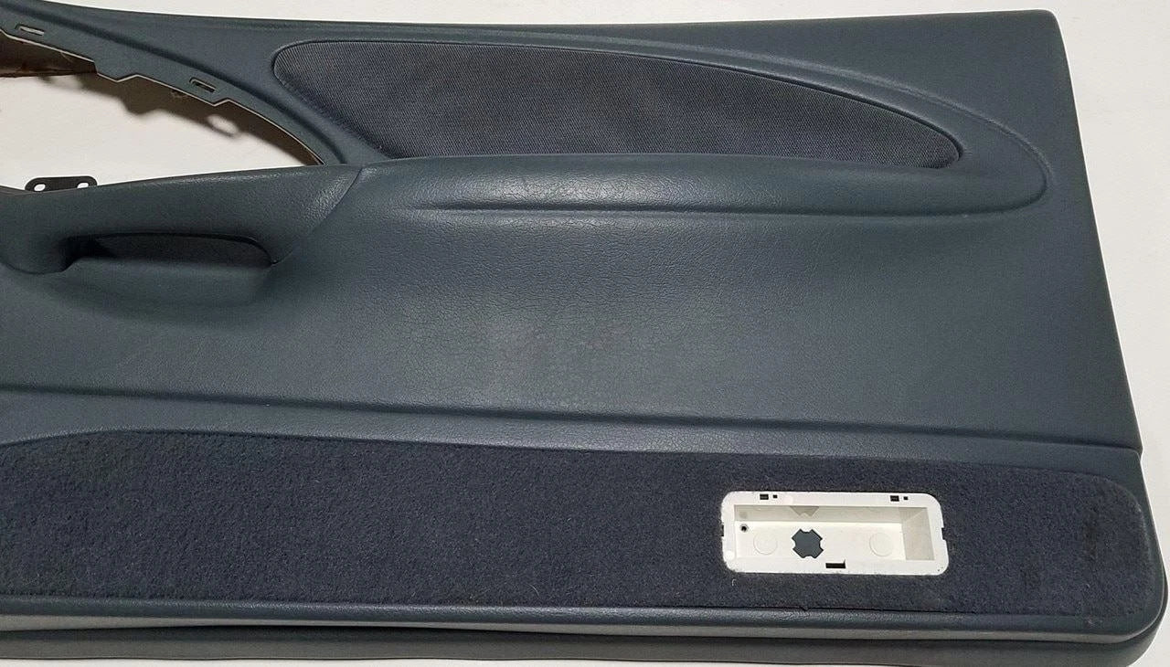 Door Panel for Ford Thunderbird Cougar (1997) Green RH Right Grade B
