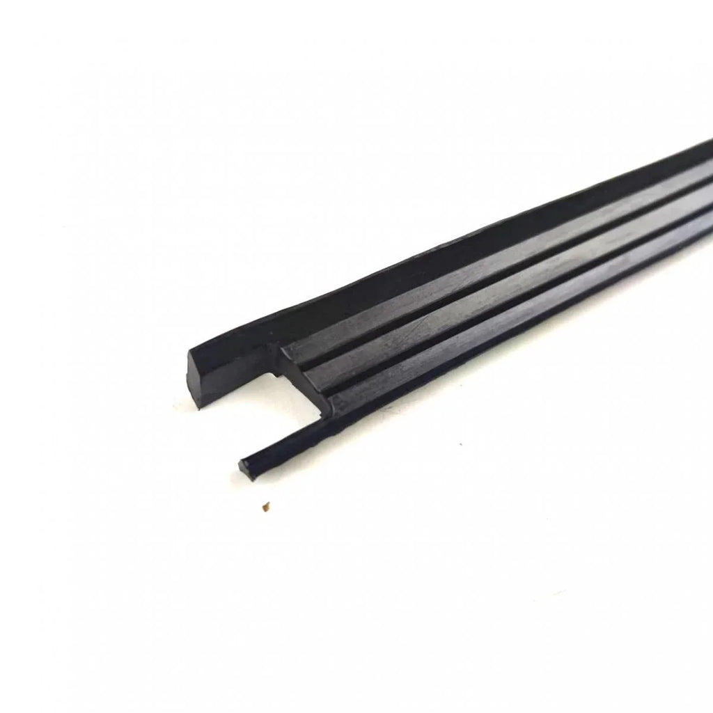 Under Vent Frame Seal Left Fits Datsun Fairlady 2000 SR311 Roadster 1968-70 D06