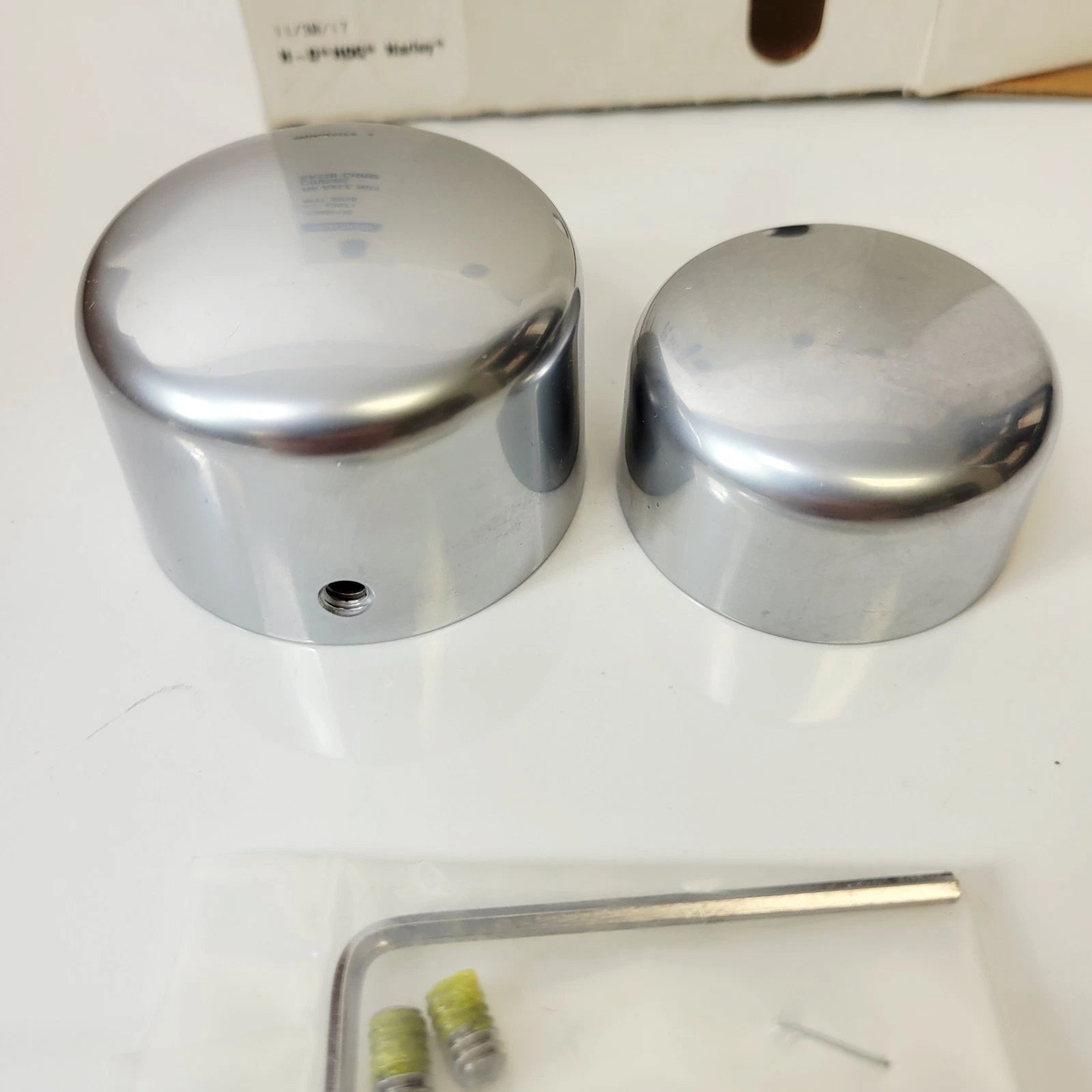 Set of 2 Rear Axle Nut Covers for Harley Dyna Softail (2008–Present) Satin Chrome 43000110