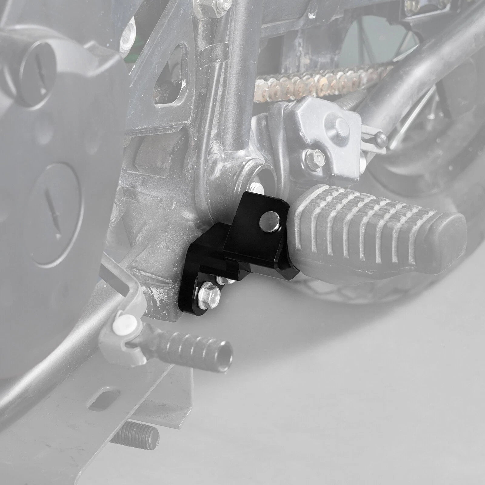 1" Footpeg Lowering Brackets Mount Kit for Kawasaki KLR650 (1987–2018)