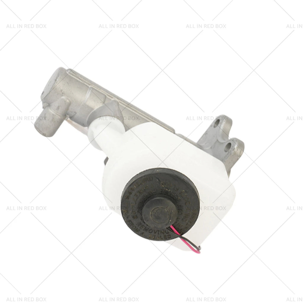 Brake Master Cylinder for Toyota Landcruiser FJ80R HDJ80R HZJ80R (1990–1992)