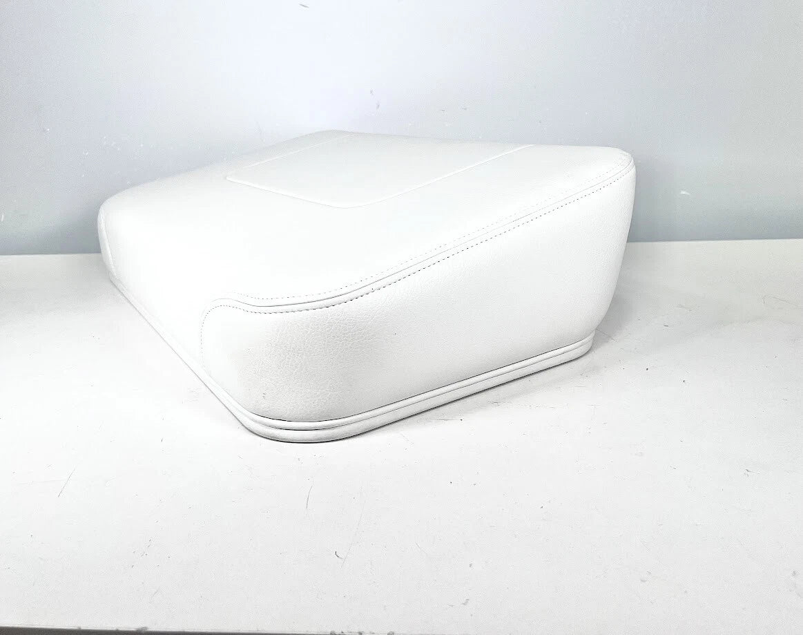 Backrest for Invincible Boats (27in x 14 1/2in, Diamond Style)