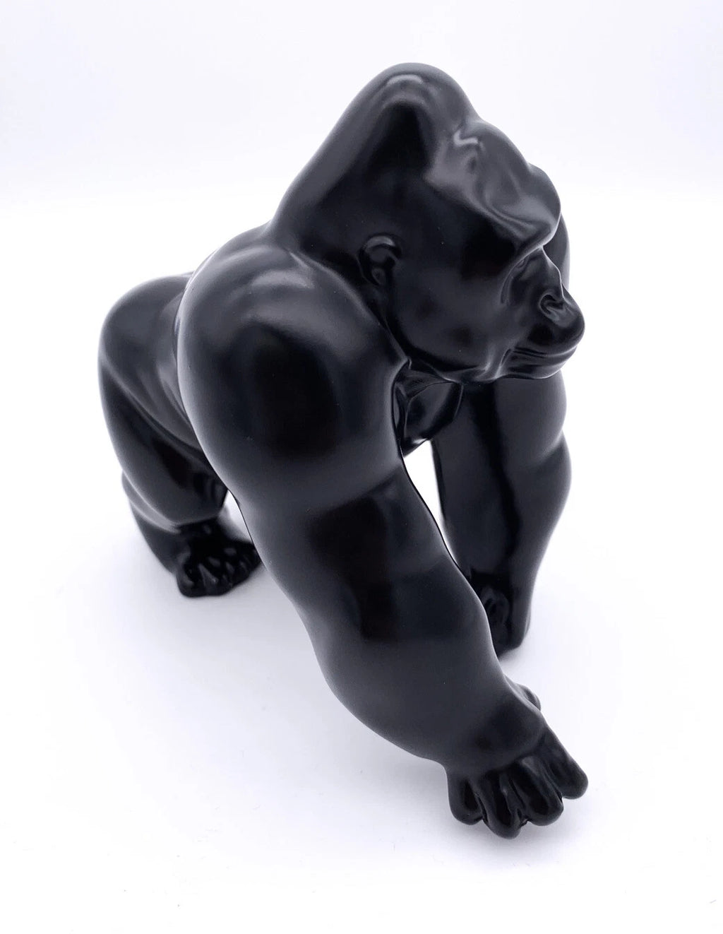 Hood Ornament Replacement Matte Black Cast Gorilla for Universal Cars (All)