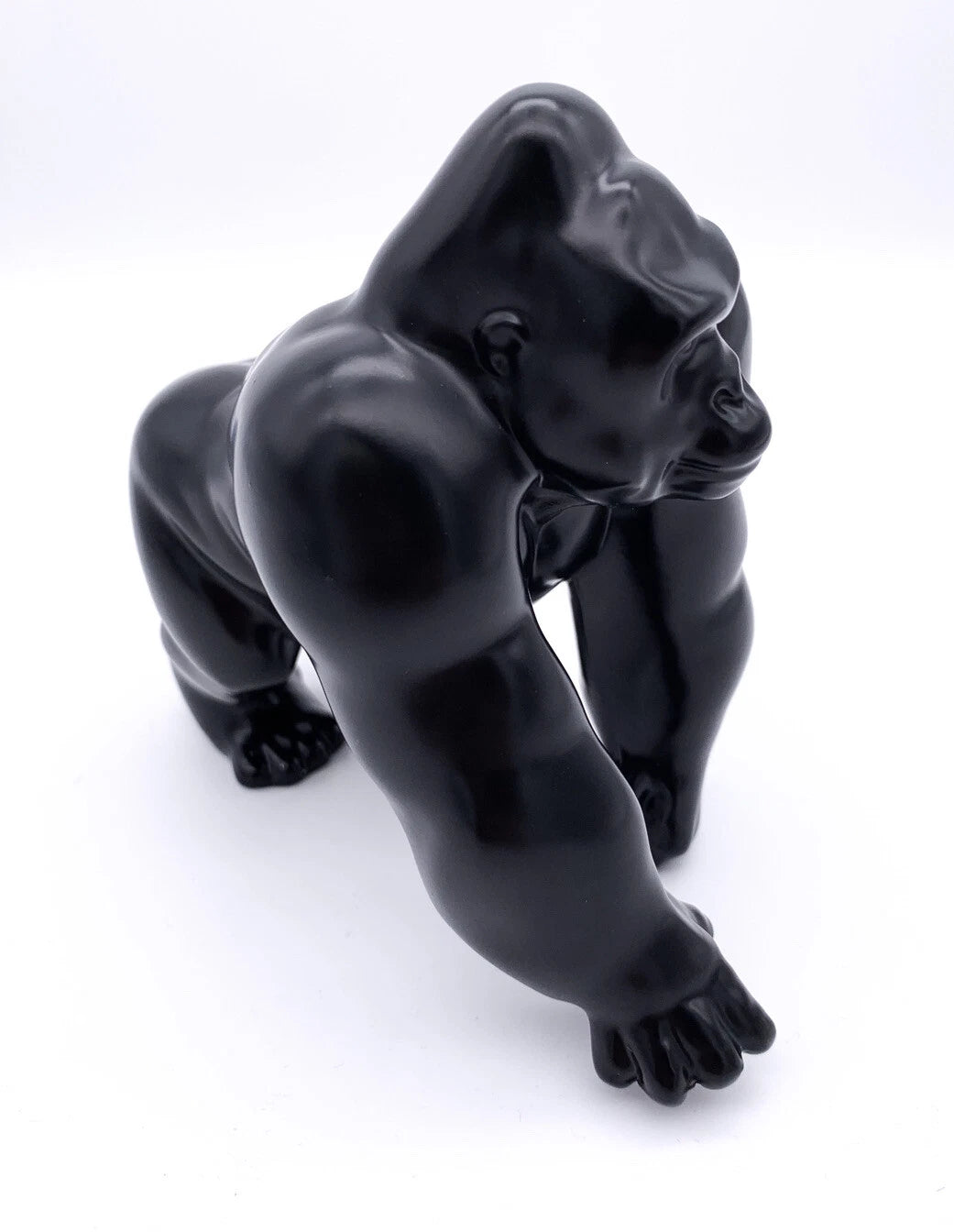 Hood Ornament Replacement Matte Black Cast Gorilla for Universal Cars (All)