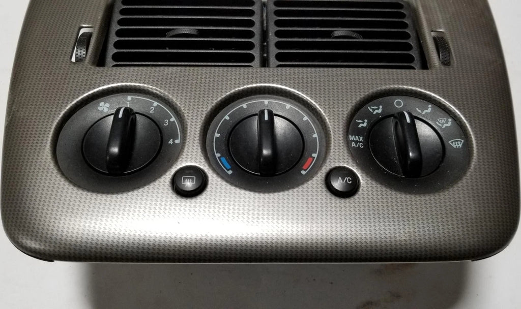 Radio Bezel for Ford Explorer Mountaineer (2002–2006)