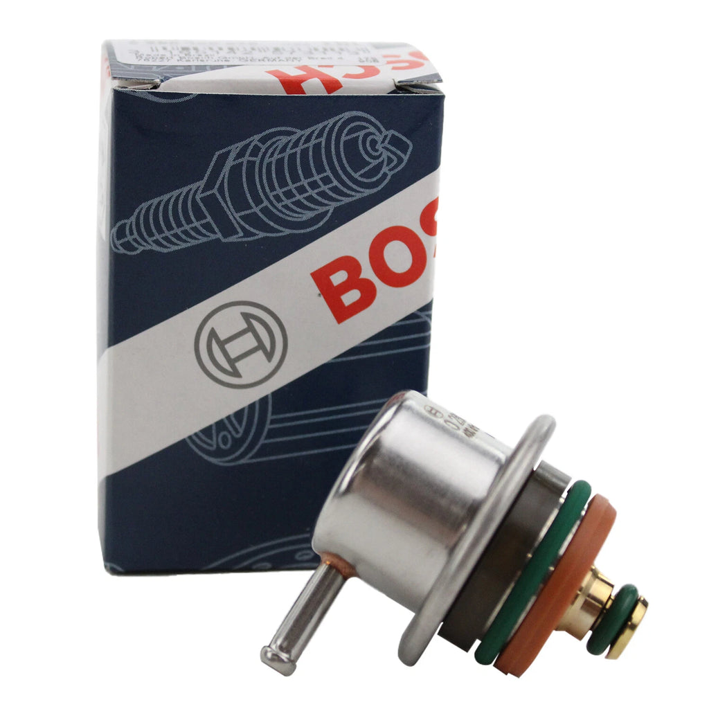 Fuel Pressure Regulator for Audi A4 S4 S6 S8 Volkswagen VW (078 133 534 C)