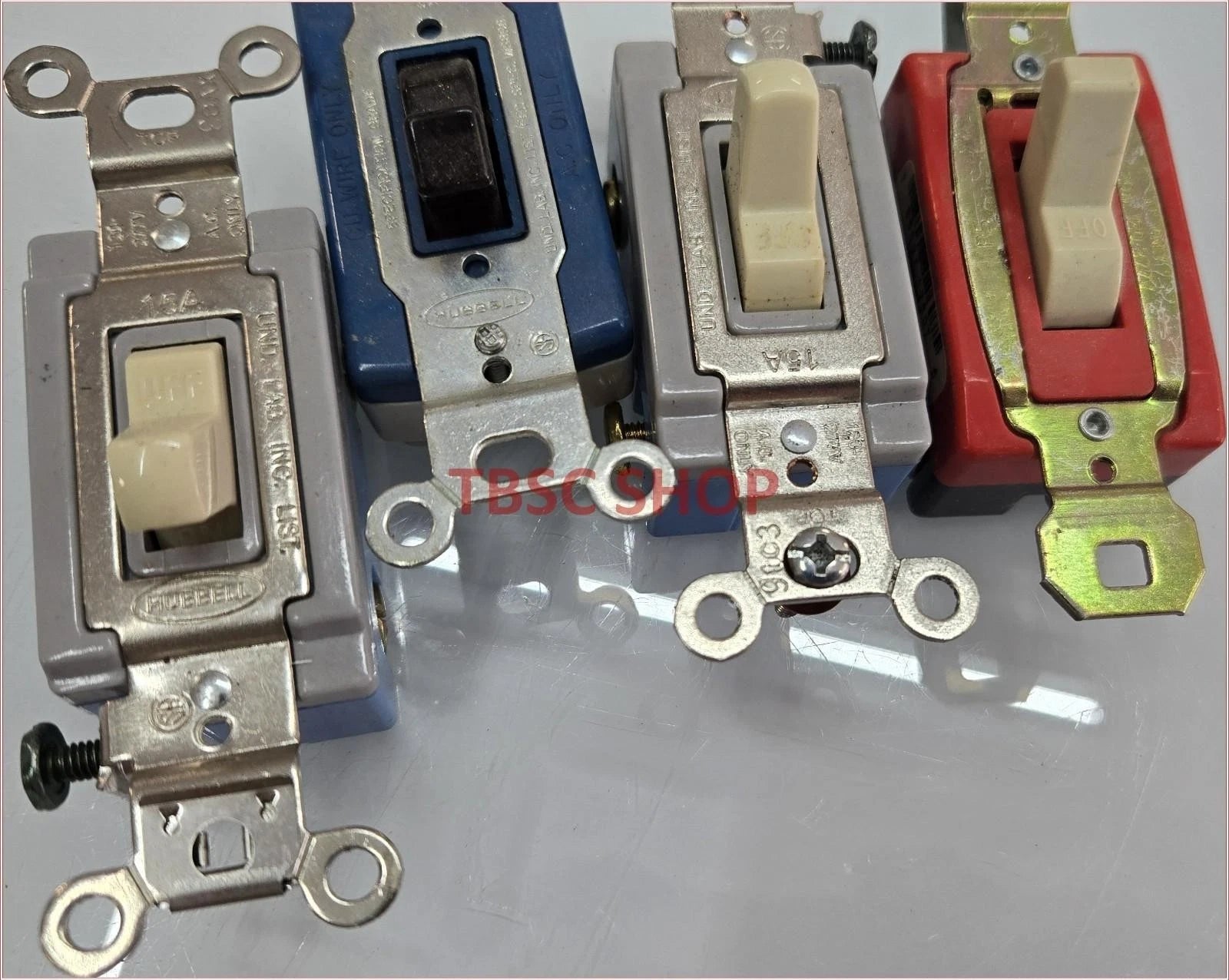 Set of 4 Hubbell 15A 120V Toggle Switches for