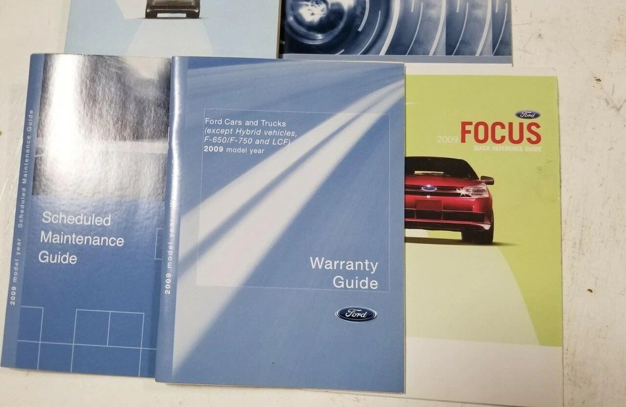 Owners Manual with Case for Ford Focus (2009) OEM
