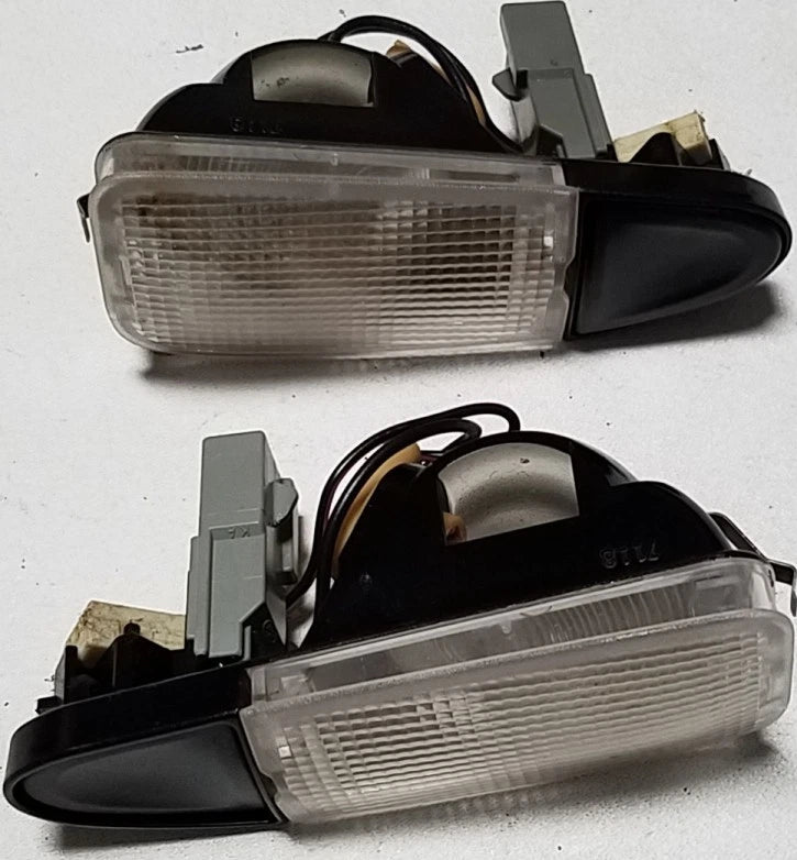 Set of 2 Rear Interior Quarter Panel Lights for Lincoln Mark VIII (1993–1998)
