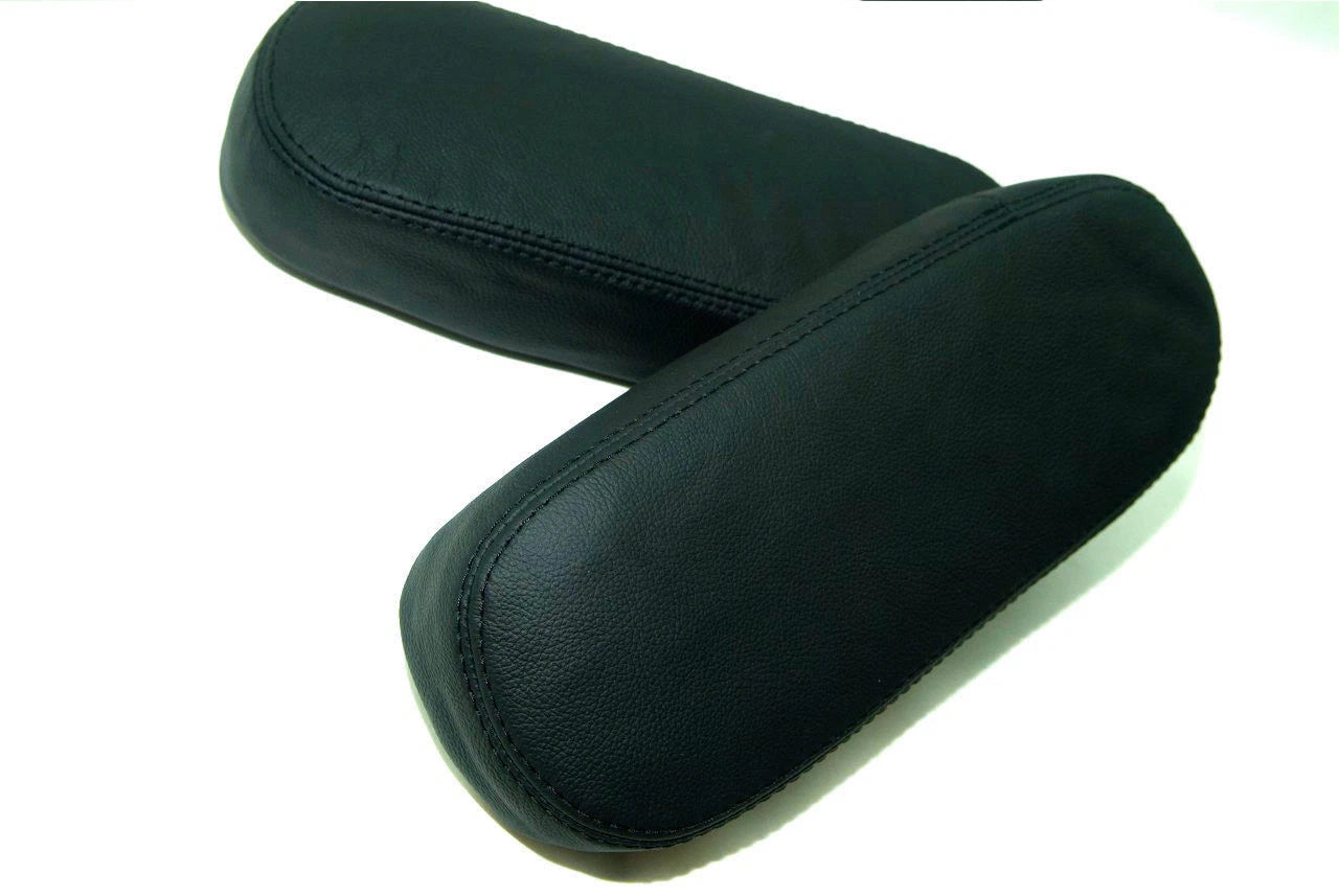 Vinyl Armrest Cover for Ford F250 F350 Excursion Lariat (1999–2007) Black