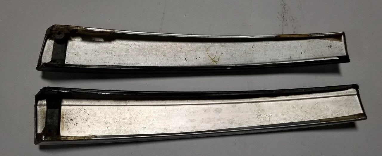 Set of 2 Exterior Door Trim Chrome Plates for Lincoln Mark VII (1984–1992)