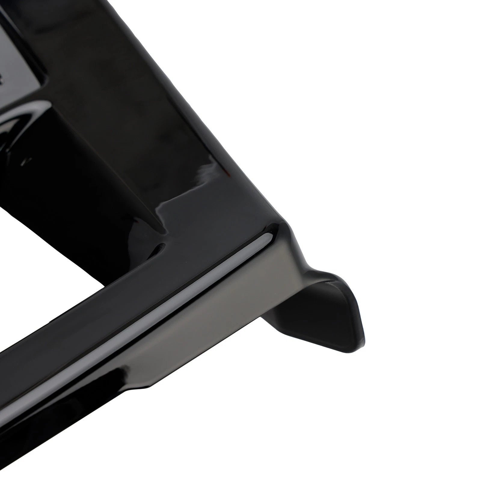 Lower Chin Spoiler Radiator Guard Cover for CVO Street Glide FLHXSE (2023–2025)