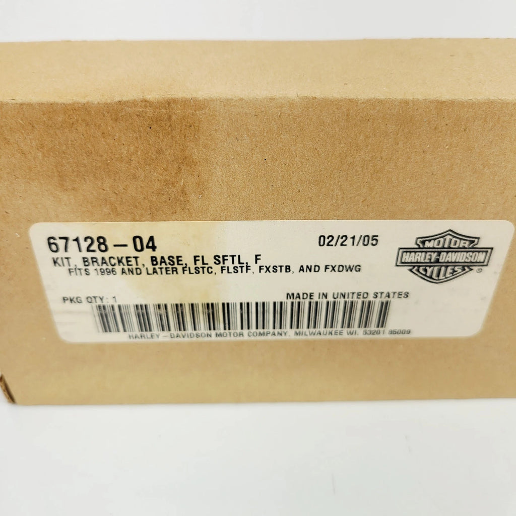 Chrome Handlebar Clamp for Harley-Davidson Softail (1996–2015) 67128-04