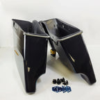 Stretched Saddlebags Pinstripes for Harley Street Glide (2014)