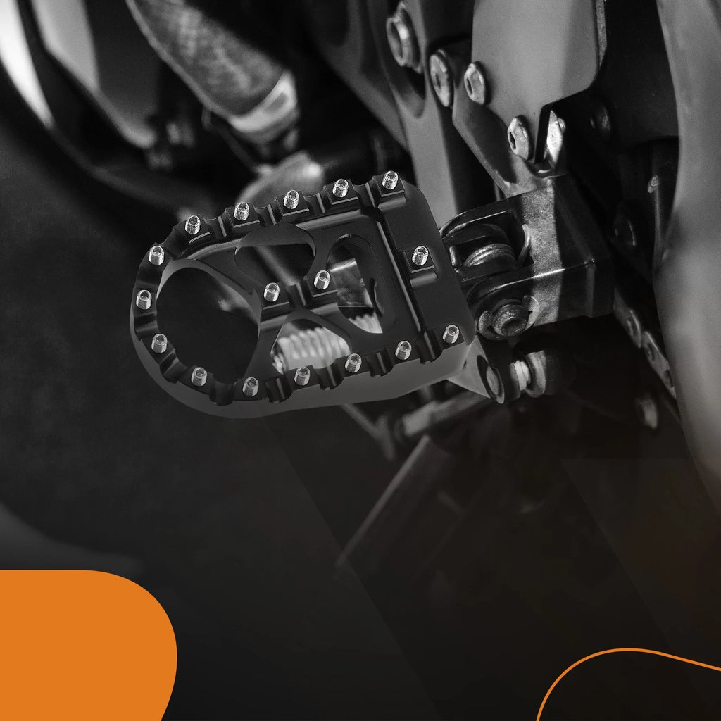 Aluminum CNC Wide Fat Foot Pegs for Harley (360° Rotating)