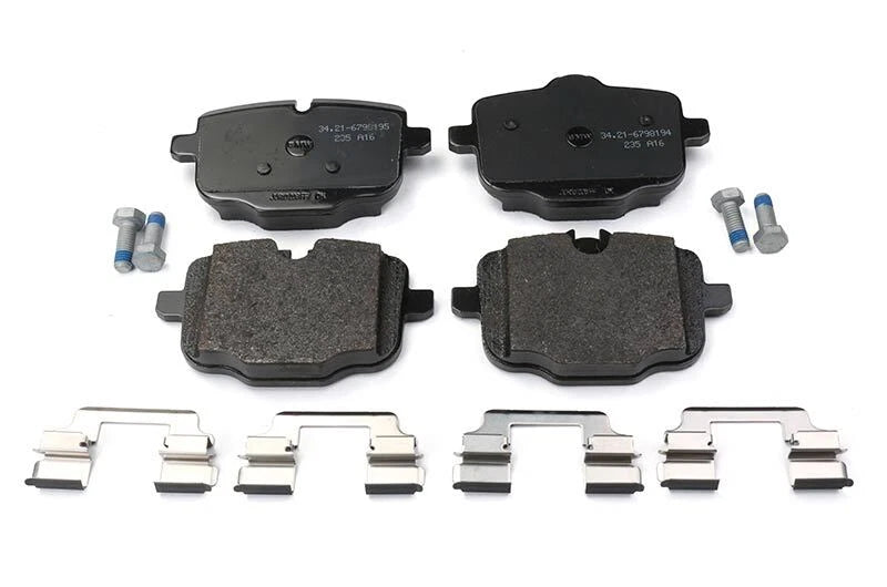 Set of 4 Rear Disc Brake Pads for BMW F06 F10 640i 650i xDrive (2012–2017) 34216857805