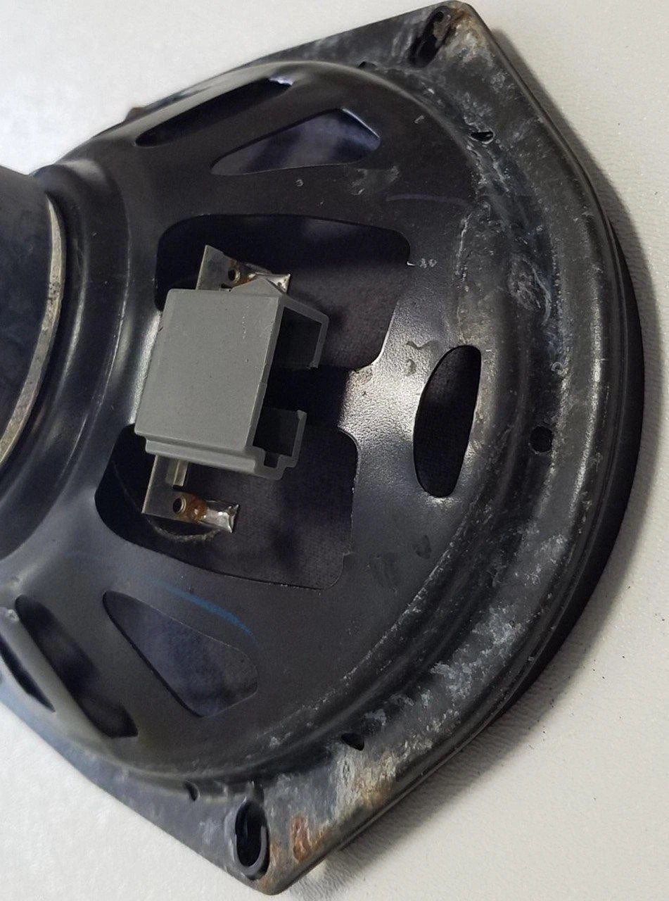 Non Premium Sound Speaker for Ford Thunderbird Cougar (1989–1997)