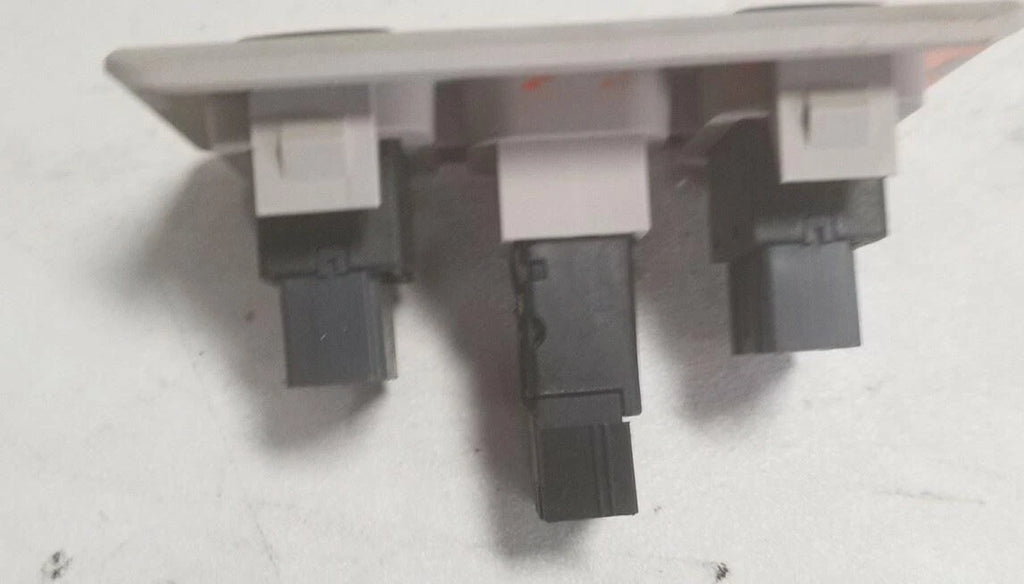 Sunroof Switch Assembly for Land Rover Discovery 2 II (1999–2004)