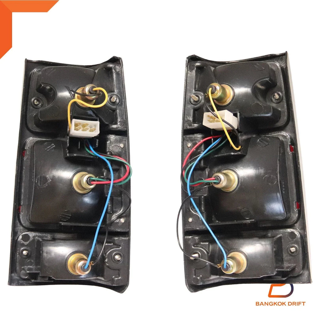 Tail Light Lamp Set Black Border for Holden Rodeo TF Isuzu TFR (88-97)