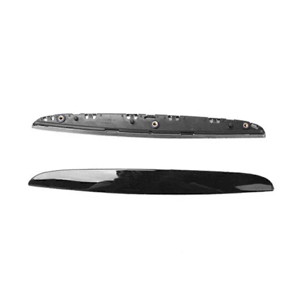 Black Glossy Front Kidney Grilles for BMW E90 Sedan/Wagon (2005-2008)