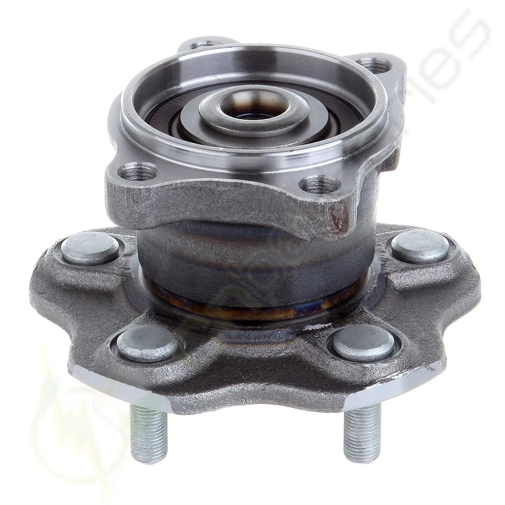 Set of 4 Wheel Bearing Hubs for Nissan Altima (2002–2006)