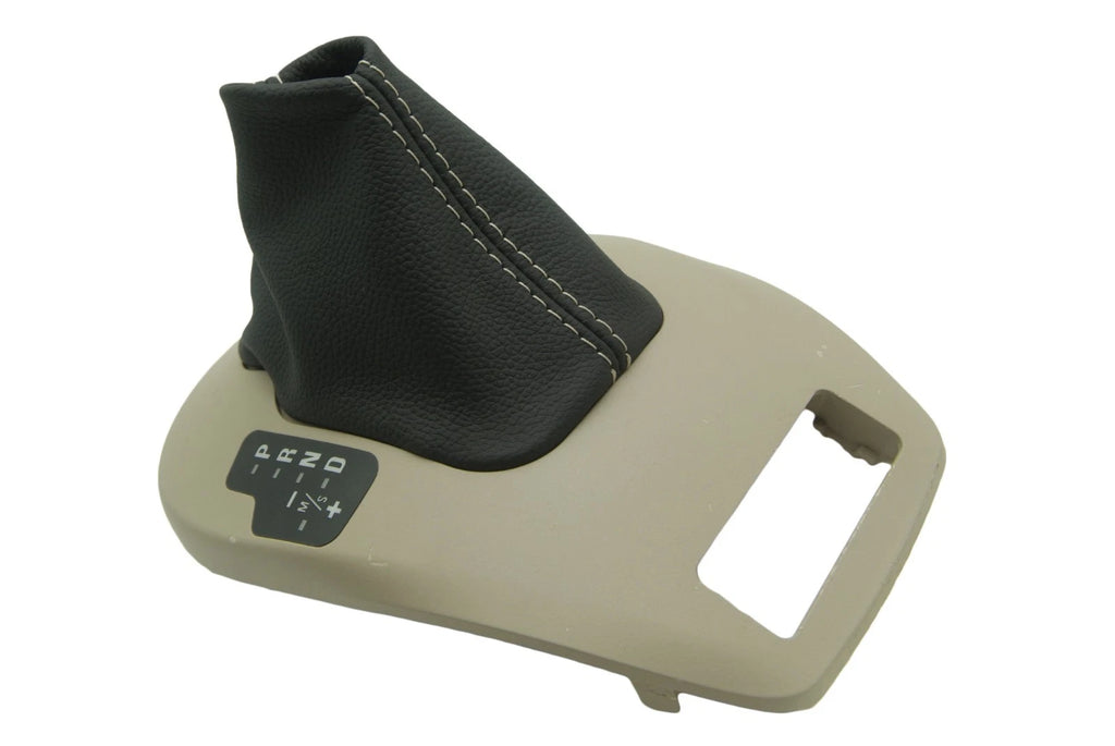 Automatic Shift Boot for BMW M3 Z4 (2003–2008) - Beige Stitch