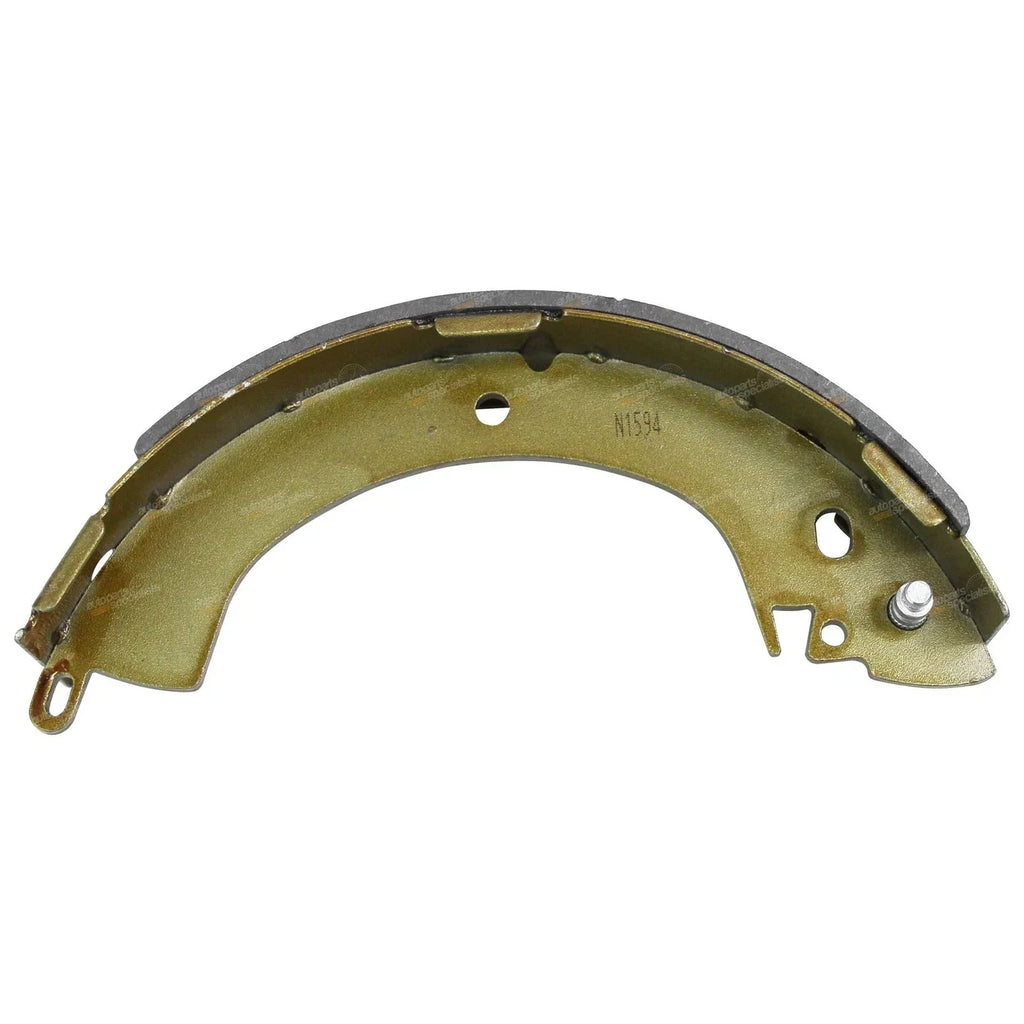 Rear Brake Shoe Set for Mitsubishi L300 Express Van Starwagon (1981 - 2001)