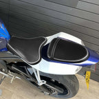 Black Rider Driver & Passenger Seat for Suzuki GSXR1000 (2005-2006)