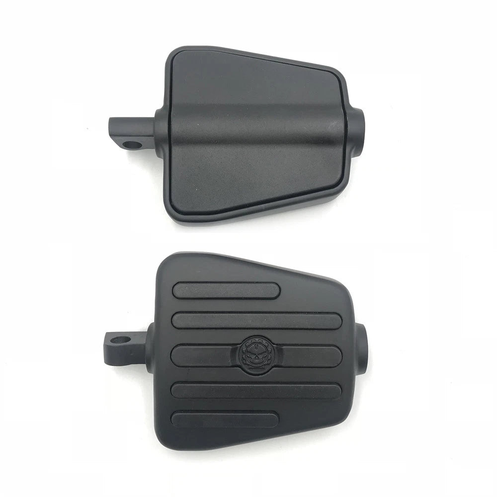 Gear Skull Foot Pegs for Harley Touring Sportster Dyna Softail (1984–2018)