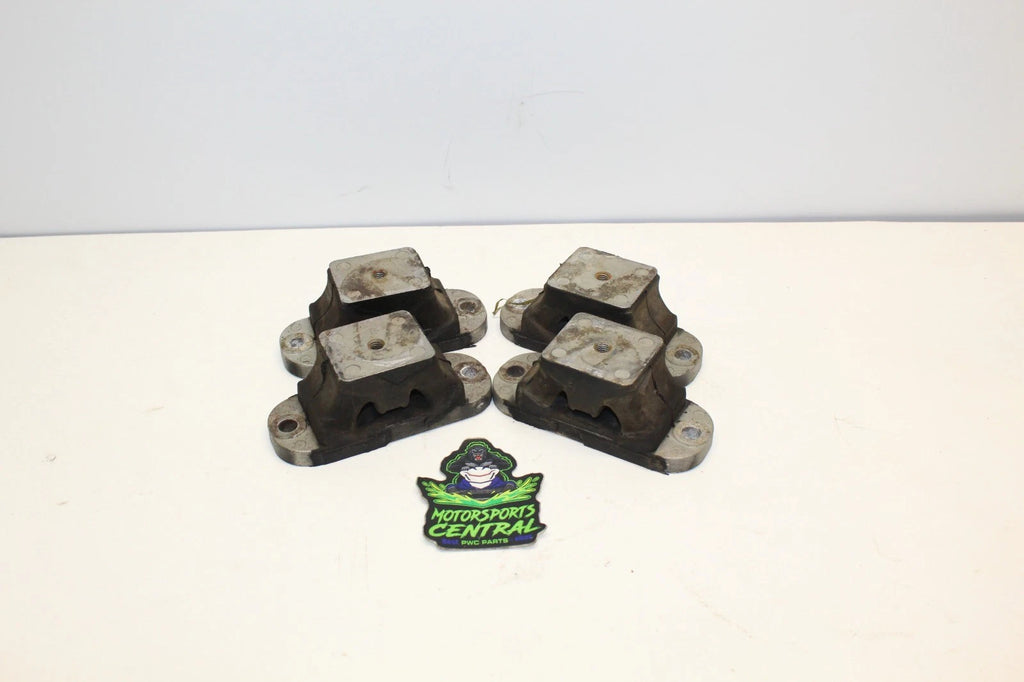 Engine Motor Mount Set of 4 for Yamaha Waverunner FX GP GPR FZR FZS VX (Freshwater)
