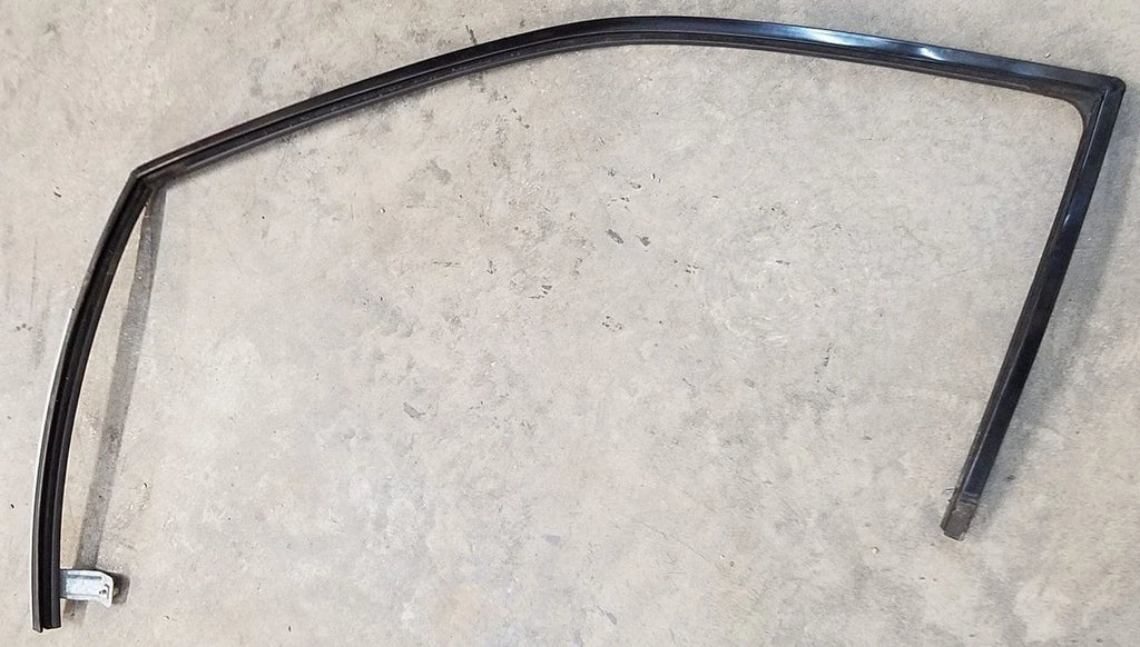 Upper Door Glass Window Molding LH for Thunderbird Cougar (1991–1997)
