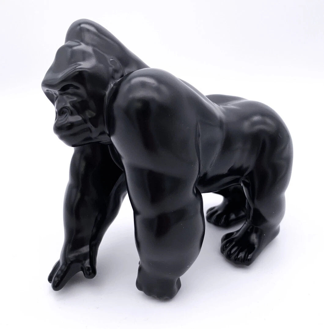 Hood Ornament Replacement Matte Black Cast Gorilla for Universal Cars (All)