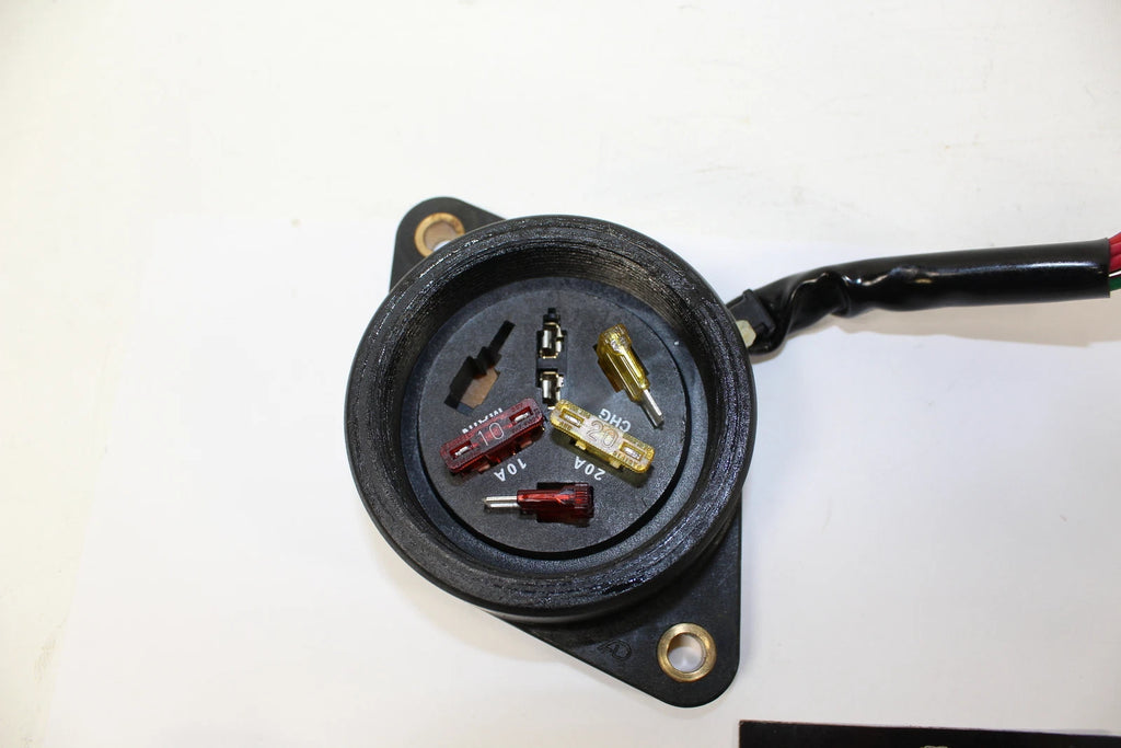 Fuse Block Assembly for Kawasaki STX 1100 DI & Ultra 150 (2000–2005)
