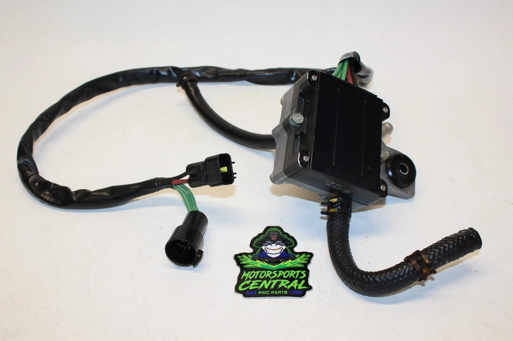 Voltage Regulator Rectifier for Yamaha FZR FZS FX SHO AR240 SX240 VXR VXS VX