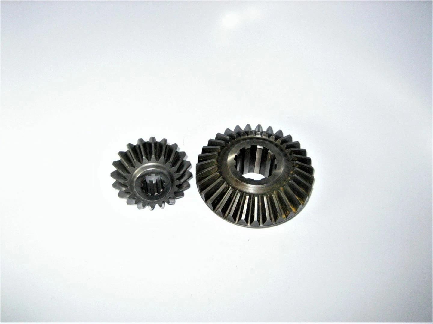 Lower Unit Gear Set for Volvo Penta 250 Sterndrive (OEM, 832536)