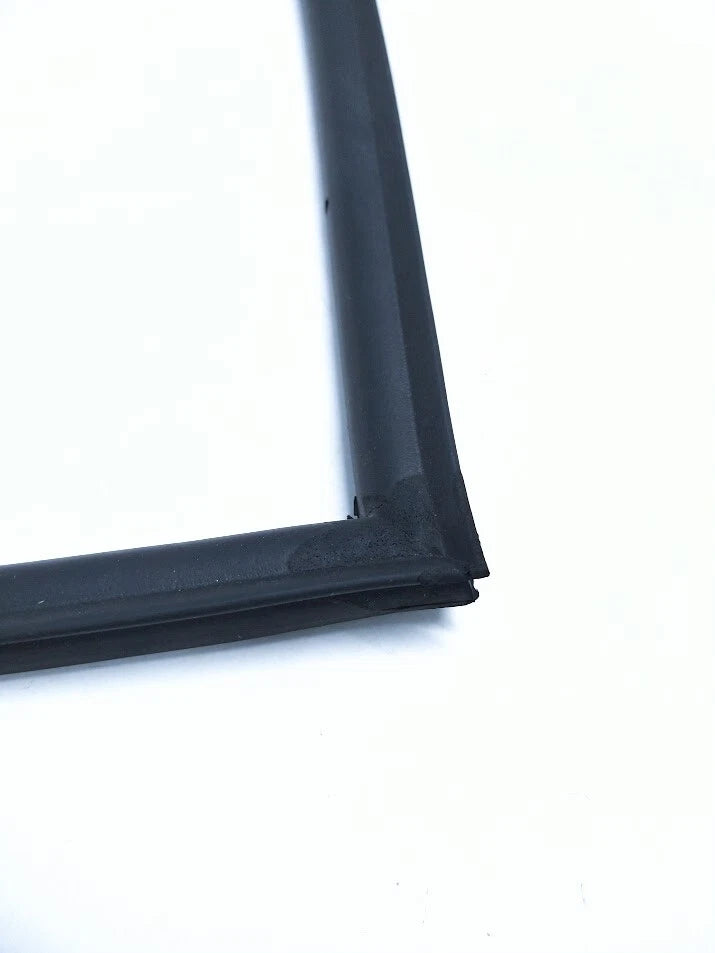 Center Deck Window Hatch Gasket for Starboard Marine (41100185)