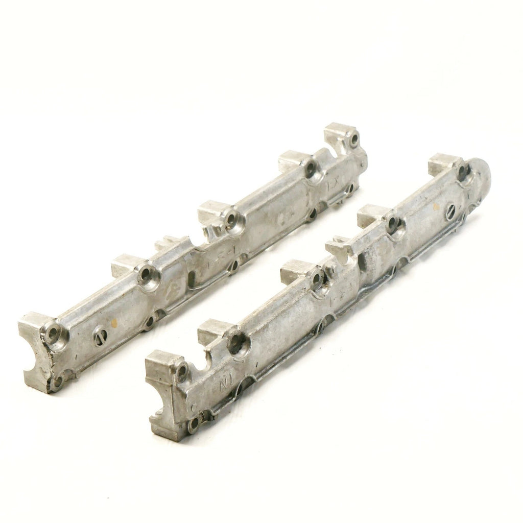 Camshaft Cover Clamps for Kawasaki Ninja ZX9R (2000–2001)