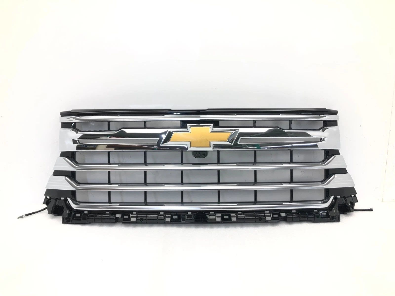 Set of 2 Grilles for Chevy Silverado 2500HD 3500HD (2024–2026)