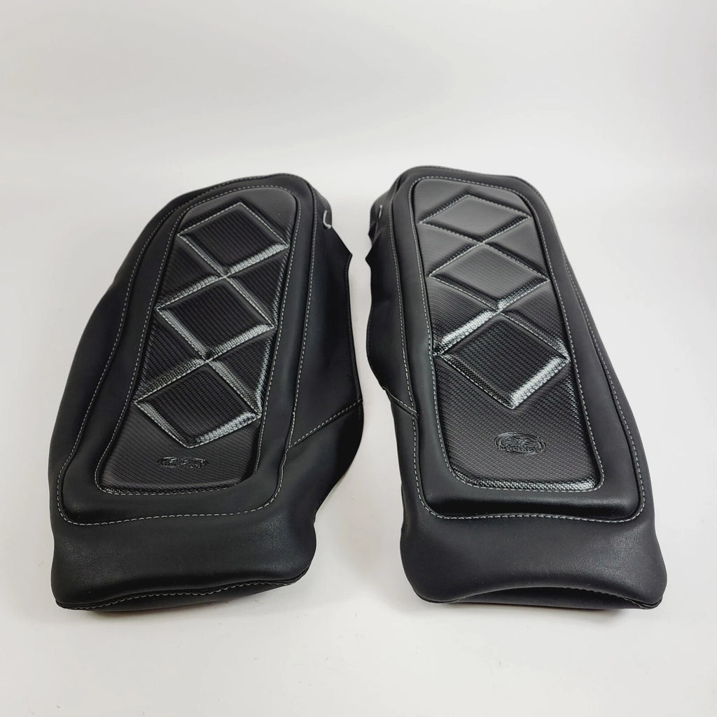 Saddlebag Lid Cover for Harley Touring (2014–2023) Carbon Diamond