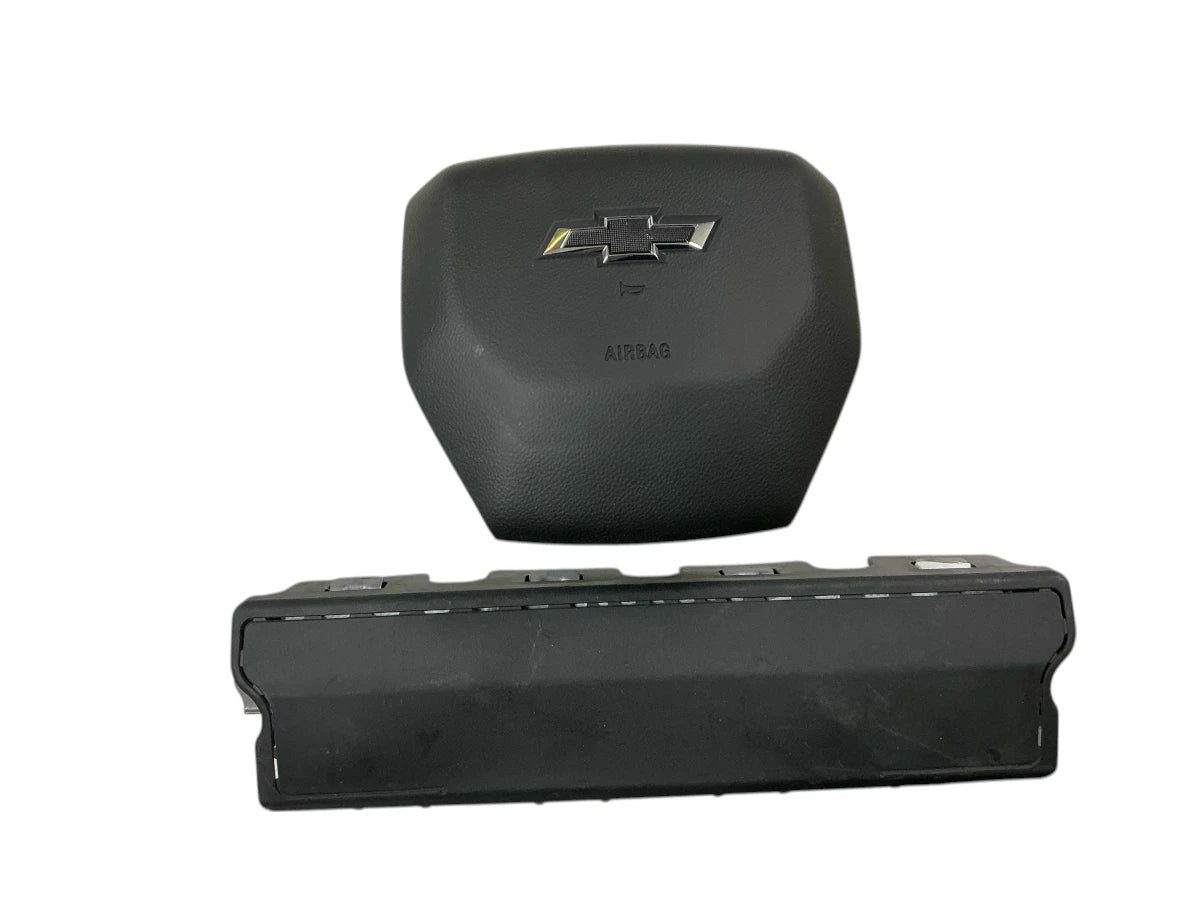 Driver Wheel & Knee Airbag for Chevy Blazer (2019–2026) - Black