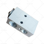 Expansion Valve Block for Bobcat A/C (6675534, 7193538)