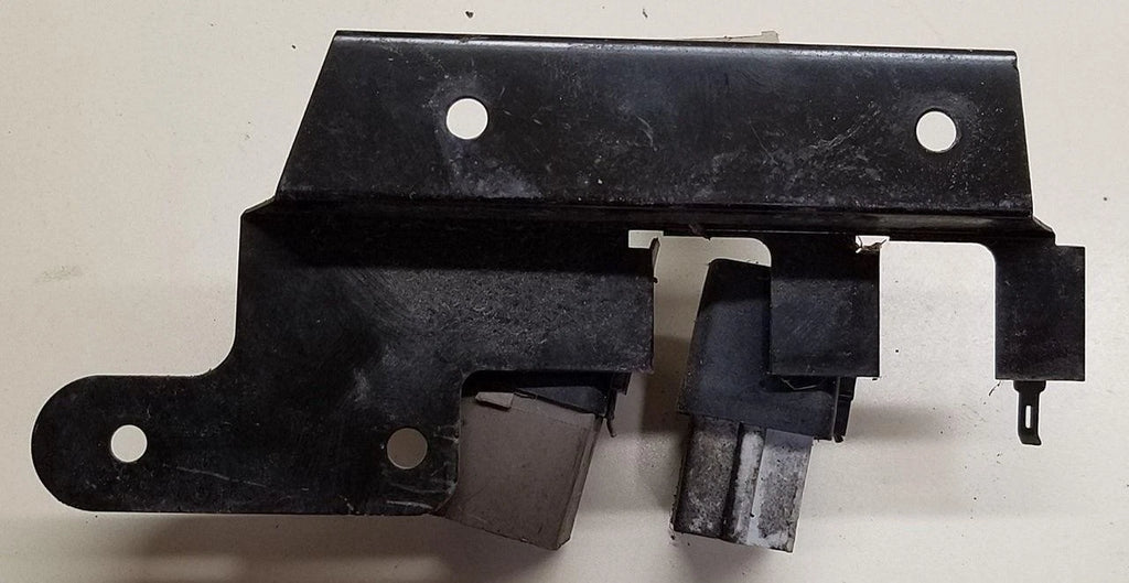 ABS Hydraulic Pump and Power Relay with Bracket for Thunderbird SC (1989–1992)