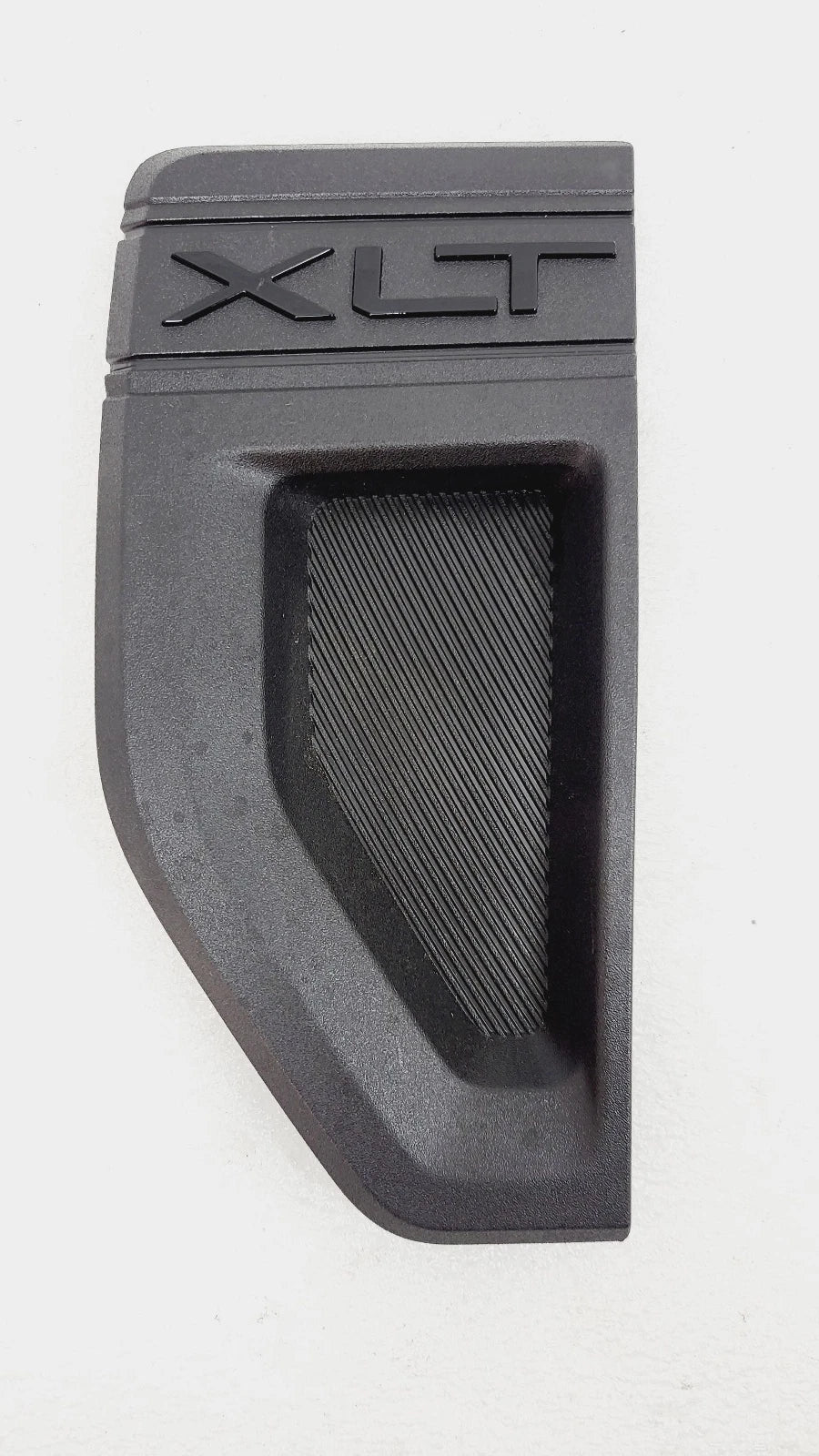 Set of 2 Fender Vent Blackout Emblems for Ford Maverick (2022–2025)