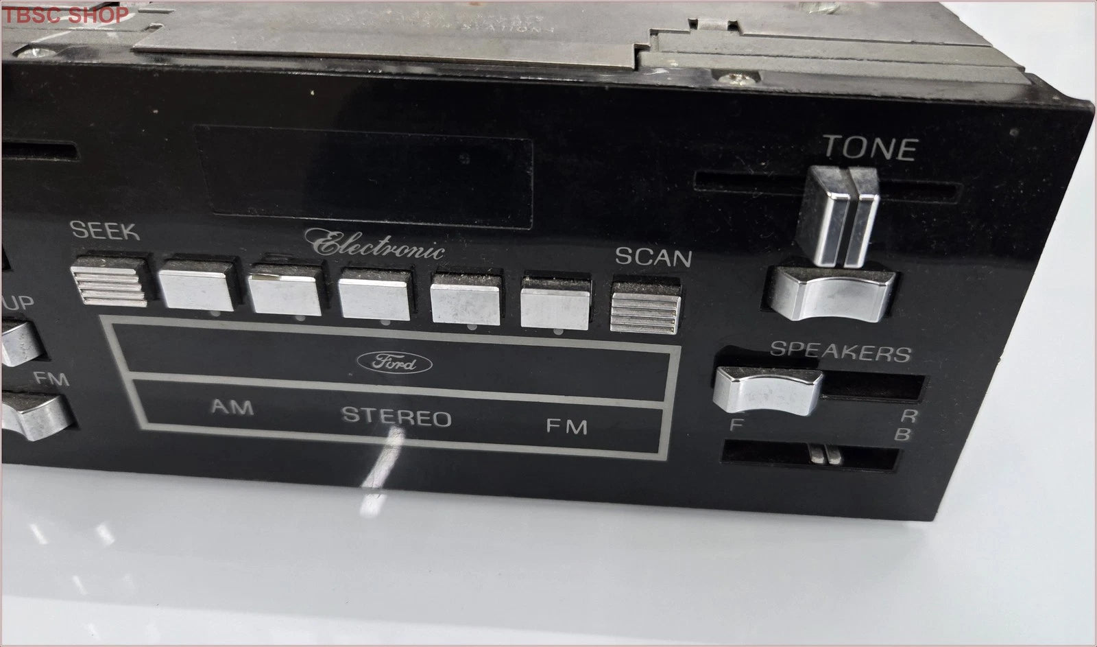 Radio for Ford Thunderbird (1980) EOAF-18B827-AB AM FM