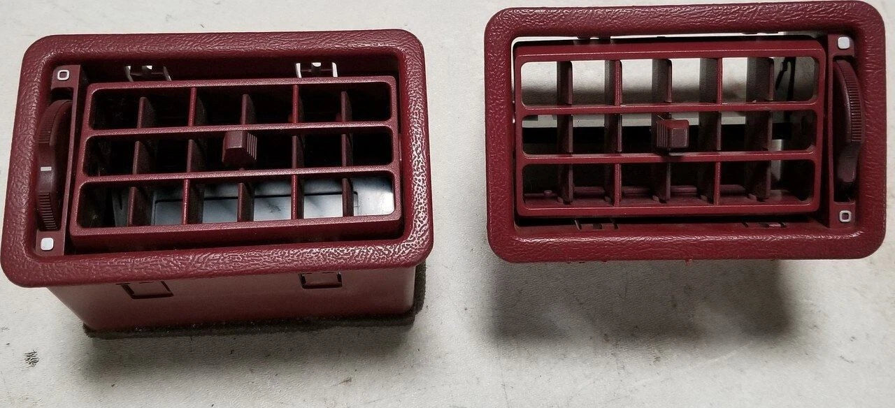 Dash Vent Set for Lincoln Mark VII (1984–1989)