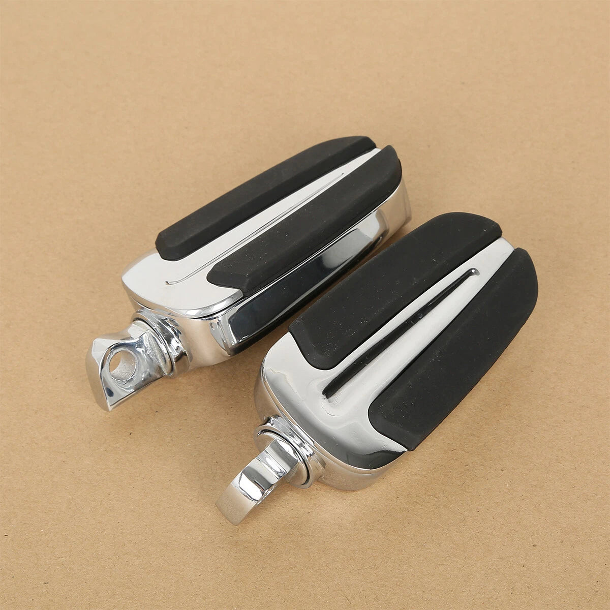 10mm Male Mount Foot Pegs for Harley Dyna Super Glide Custom